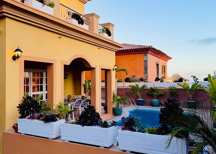 Villa Chayofa *